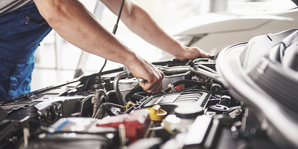 Servicing Vehicle Engine